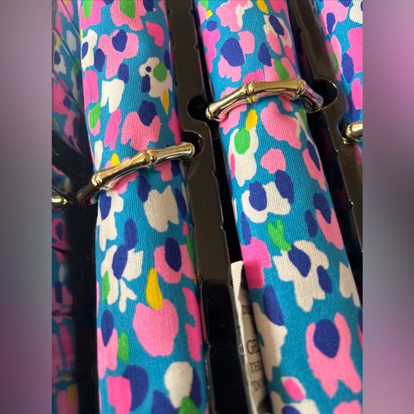 Lilly Pulitzer Hottie Dottie GWP Set of 4 Napkins With Napkin Rings NEW IN BOX - Picture 5 of 7